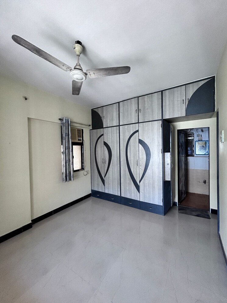 Room, mulund east 1 Bedroom 655 Sq.Ft. Builder Floor In Mulund East Mumbai 9629098