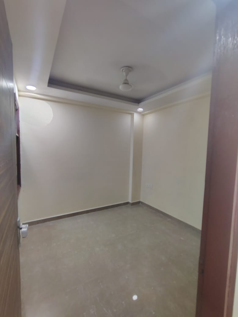 1 BHK + Pooja Room Builder Floor For Sale in Chattarpur