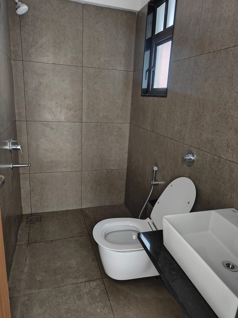 Bathroom, rk-majestic 3 Bedroom 1500 Sq.Ft. Apartment In Bavdhan Pune 9629095
