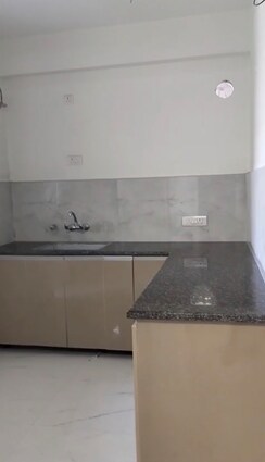 2 BHK + Study Room Apartment For Sale in VIctoryone Amara