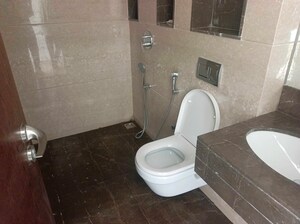 Bathroom in 4 BHK Apartment at Lokhandwala Minerva Mahalaxmi, Mahalaxmi – for Sale