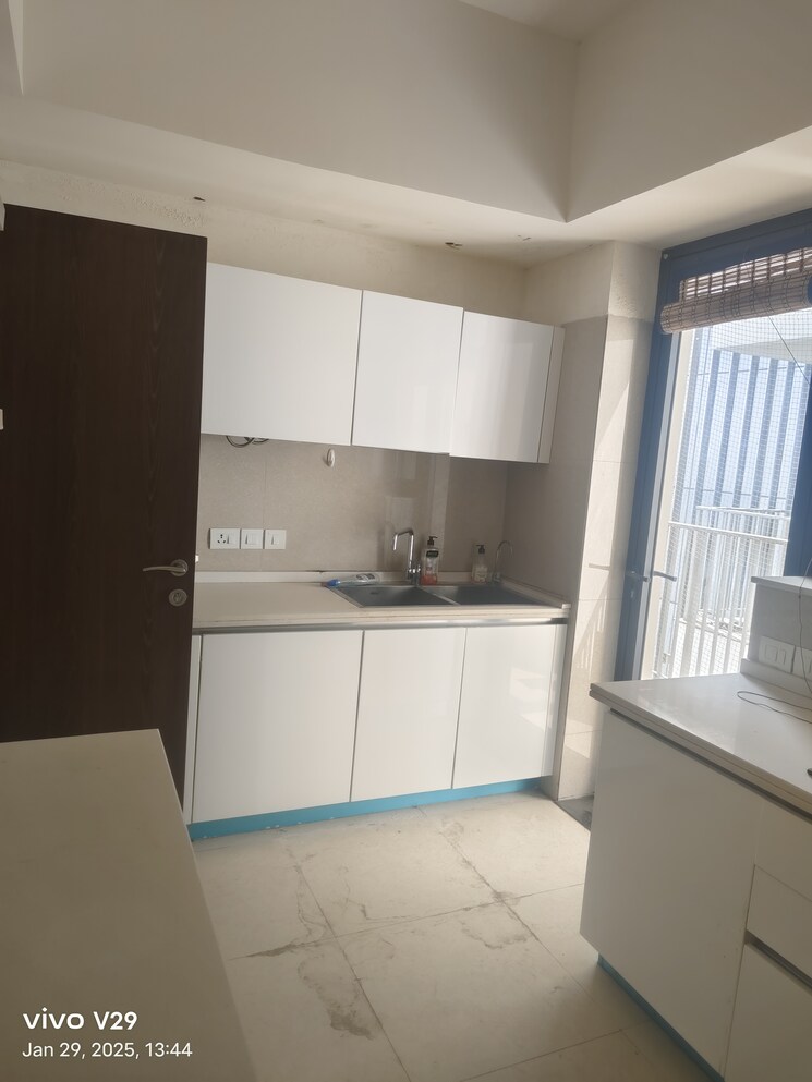 Kitchen, ambience-creacions 3 Bedroom 3121 Sq.Ft. Apartment In Sector 22 Gurgaon 9629365