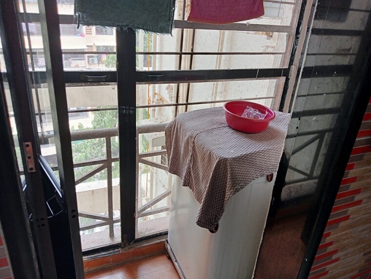 Balcony, radha-vishweshwar-apartment 3 Bedroom 1058 Sq.Ft. Apartment In Kandivali West Mumbai 9629457