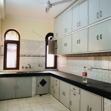 Kitchen in 3.5 BHK Villa at Sector 23 – for Rent