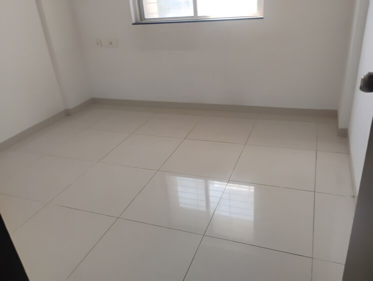 Bathroom, paranjape-schemes-madhukosh 1 Bedroom 600 Sq.Ft. Apartment In Dhayari Pune 9629546