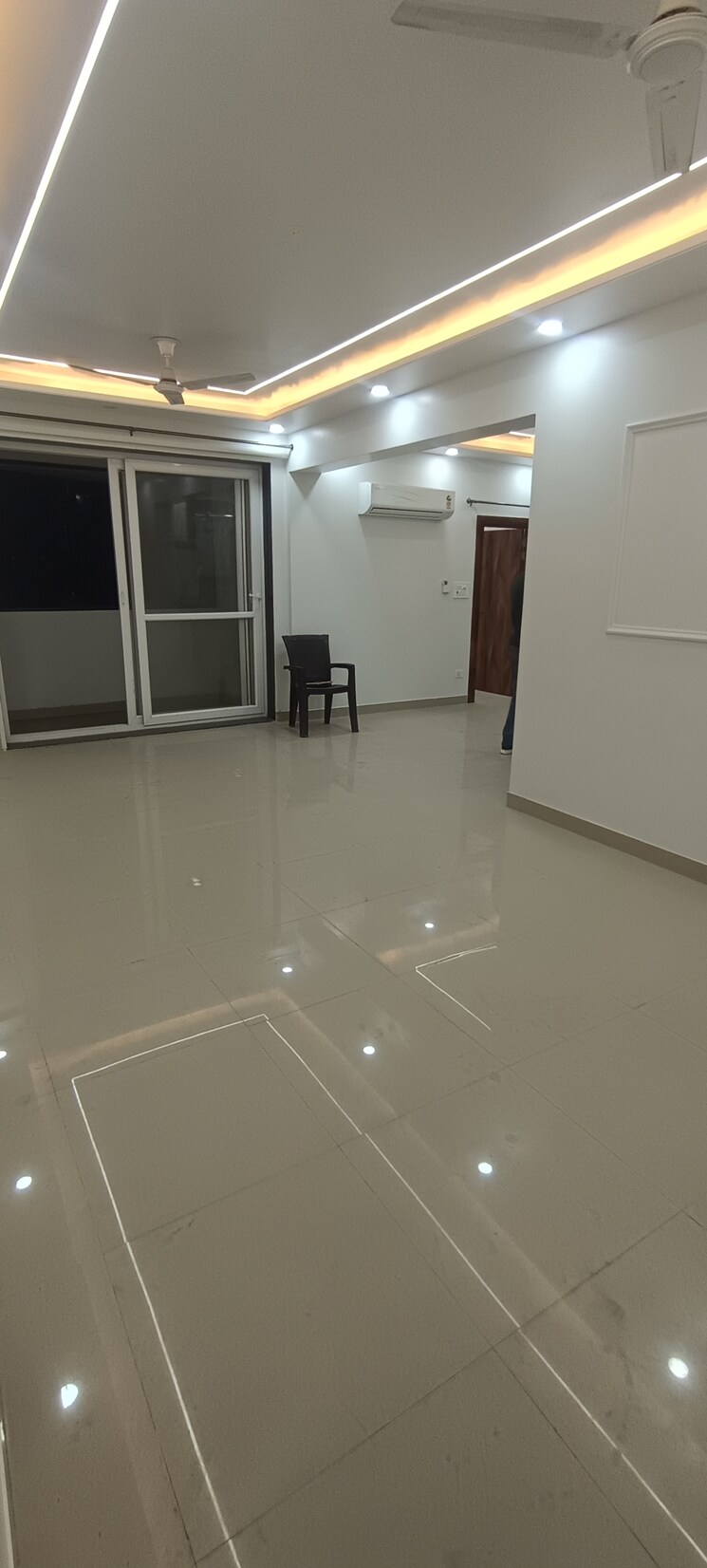 undefined, vasant kunj 3 Bedroom 1800 Sq.Ft. Apartment In Vasant Kunj Delhi 9629576
