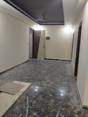 Room in 2 BHK Builder Floor at Kritak Modern Apartments, Sector 73 – for Sale