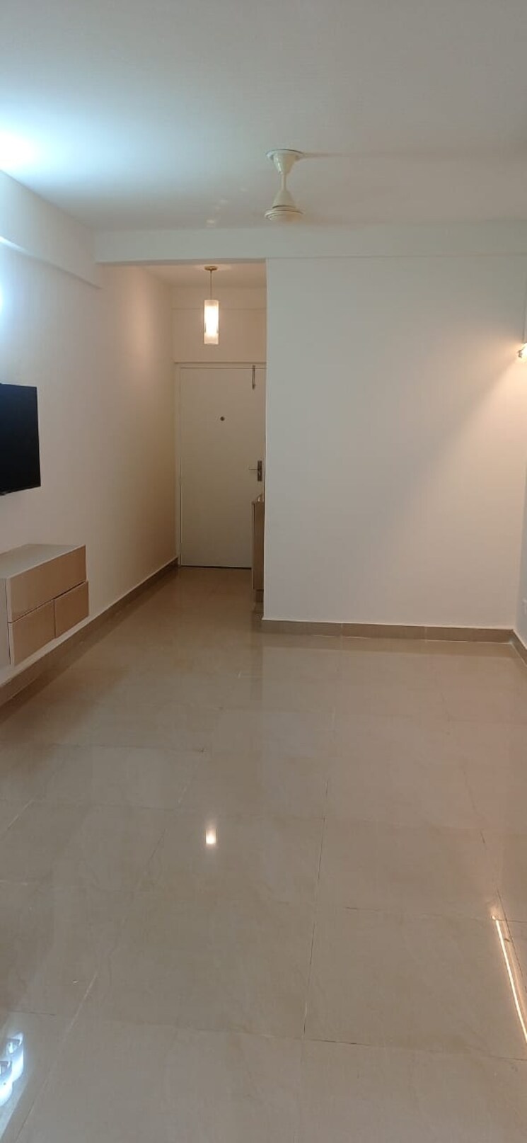 Room, suncity-avenue-76 2 Bedroom 635 Sq.Ft. Apartment In Sector 76 Gurgaon 9629611