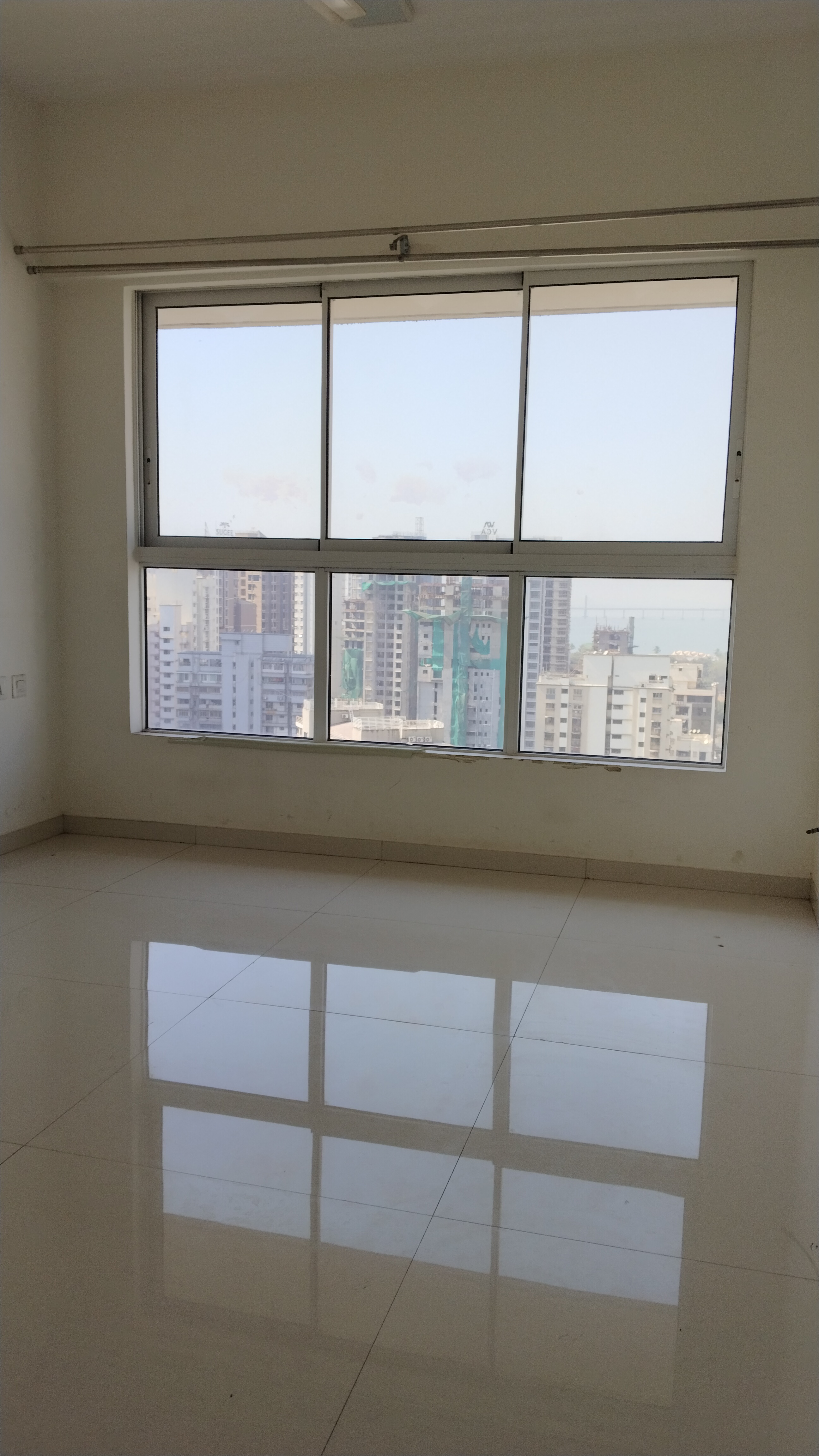 2 BHK + Pooja Room Apartment For Rent in Wadhwa Pristine