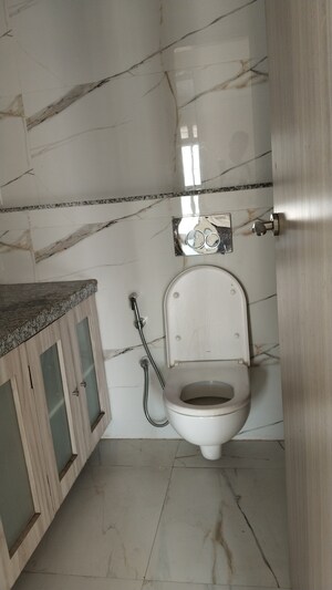 Bathroom in 2 BHK Apartment at Wadhwa Pristine, Matunga West – for Rent
