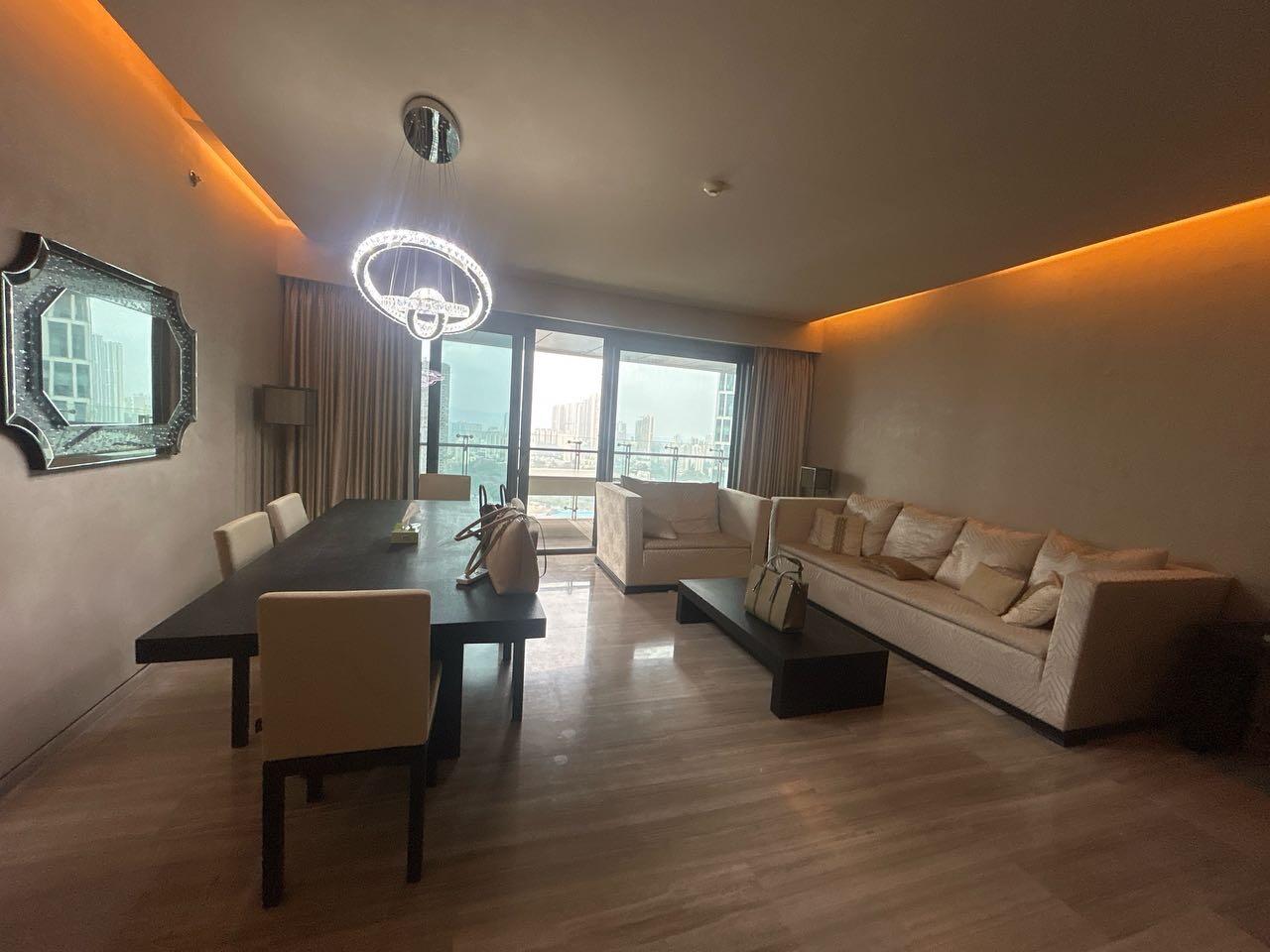 4 BHK + Servant Room Apartment For Sale in Lodha The World Towers World One Tier 2