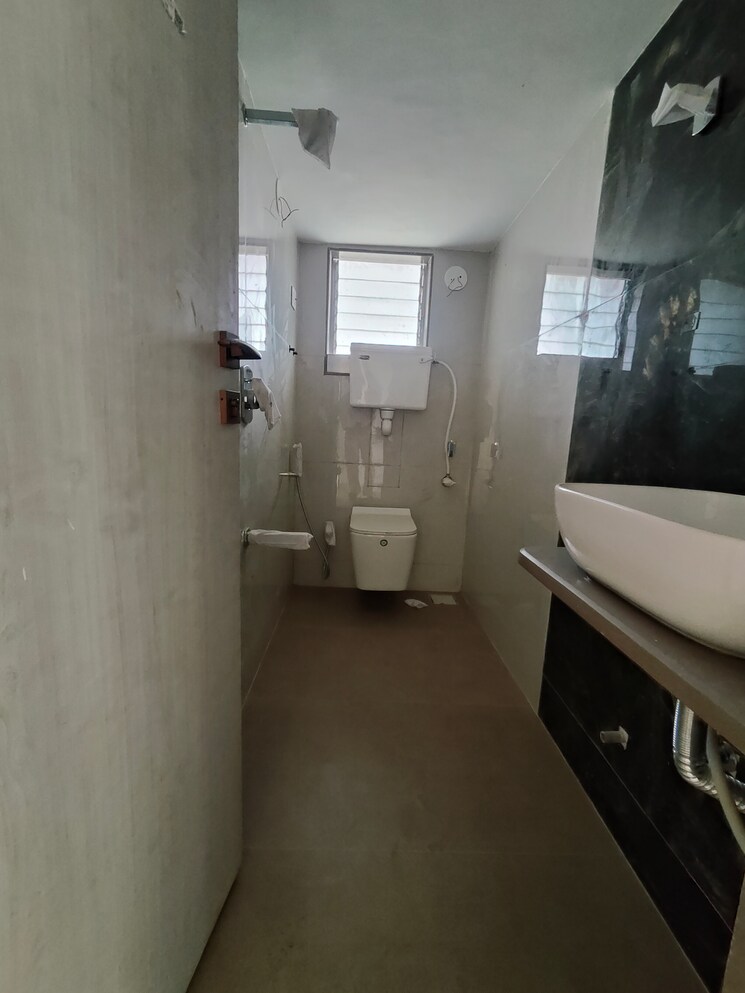 Bathroom, vasai west 2 Bedroom 700 Sq.Ft. Apartment In Vasai West Palghar 9629735