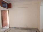 2 BHK + Pooja Room 1008 Sq.Ft. Builder Floor in Sushant Lok 2