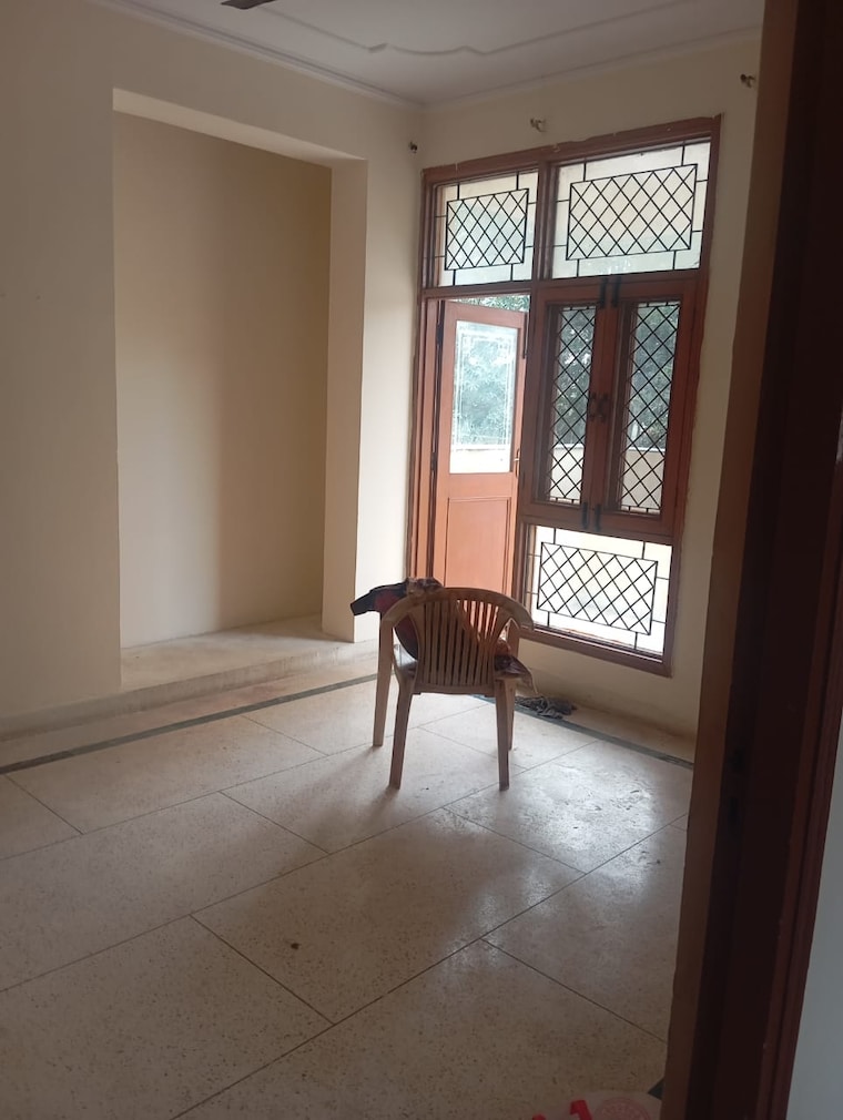 Room, sushant-lok-2 2 Bedroom 1008 Sq.Ft. Builder Floor In Sector 57 Gurgaon 9629719