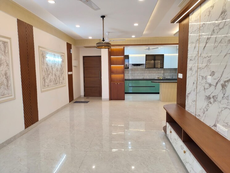 Room, sector 19b dwarka 3 Bedroom 2000 Sq.Ft. Apartment In Sector 19b Dwarka Delhi 9629892