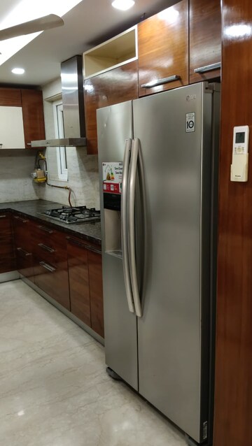 Kitchen in 2 BHK Builder Floor at Smart World Orchard, Sector 61 – for Sale