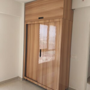 Room in 2 BHK Apartment at Signature The Millennia 3, Sector 37d – for Rent