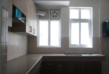 Kitchen in 3.5 BHK Apartment at One Indiabulls Thane, Pokhran Road No Two – for Rent