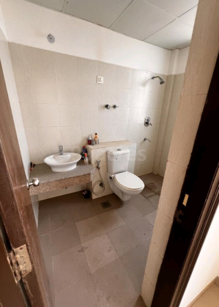Bathroom, one-indiabulls-thane 3.5 Bedroom 1410 Sq.Ft. Apartment In Pokhran Road No Two Thane 9629997