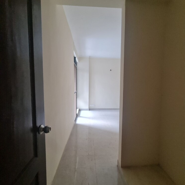 Bathroom, xu iii greater noida  169 Sq.Yd. Plot In Xu Iii Greater Noida Greater Noida 9630277