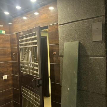 3.5 BHK Apartment For Rent in Paramount Floraville, Sector 137