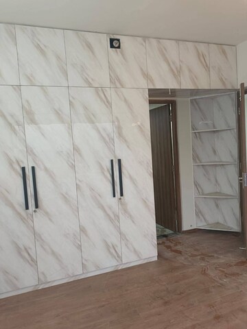 Room in 3 BHK Apartment at Shapoorji Pallonji Joyville Phase 2, Sector 102 – for Rent