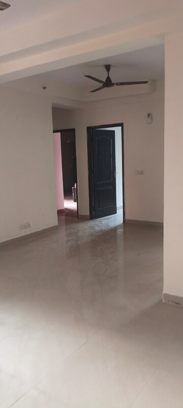 3 BHK Apartment For Rent in Aims Golf City, Sector 75