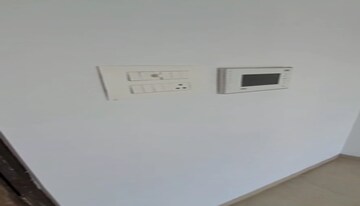 Furnished Amenities in 2 BHK Apartment at Kandivali West – for Rent