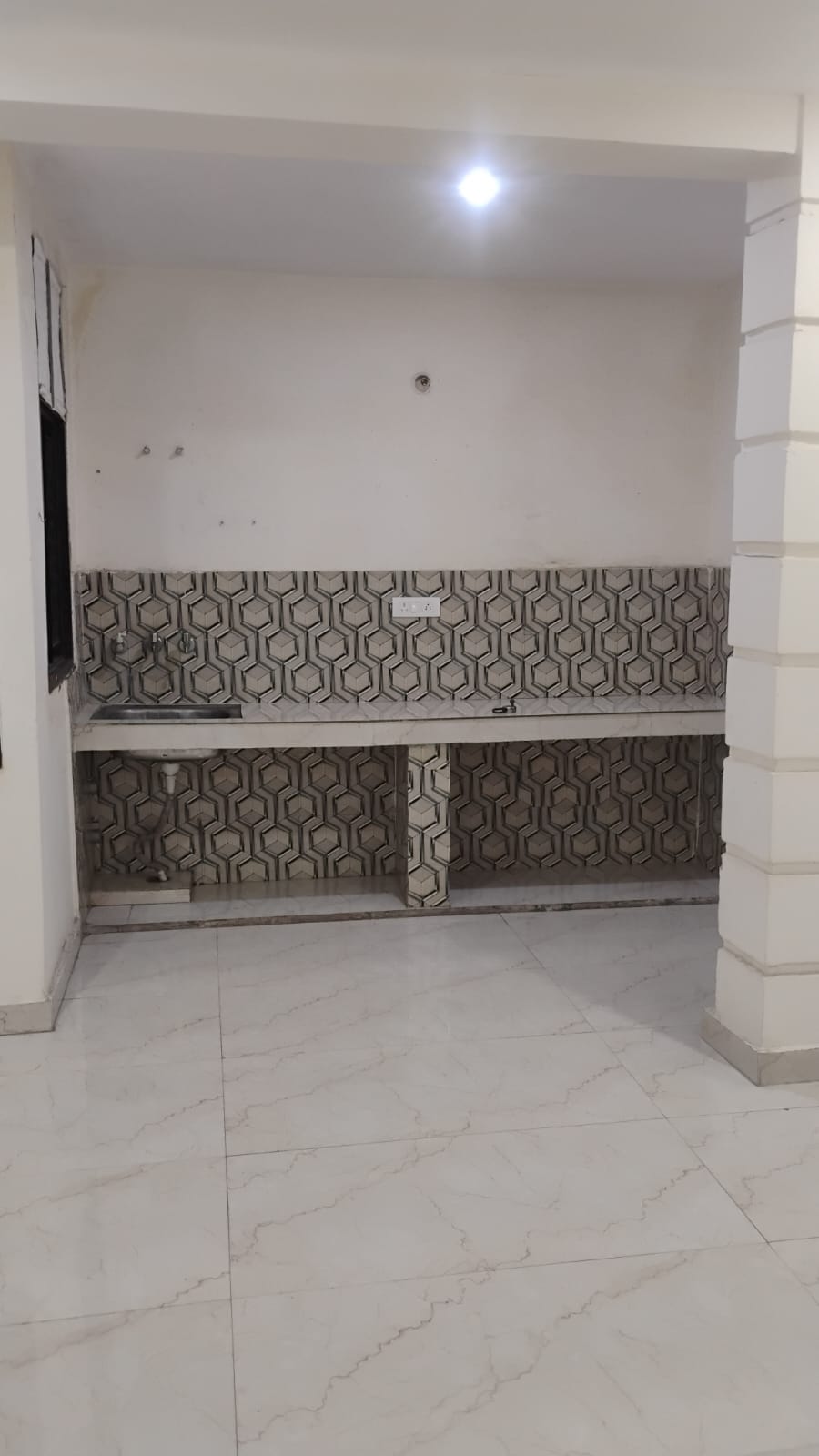 1 BHK Builder Floor For Rent in Saket