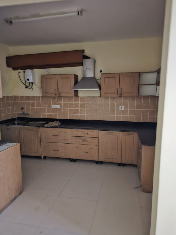 Kitchen, amoda-valmark 3 Bedroom 1850 Sq.Ft. Apartment In Bannerghatta Road Bangalore 9630292