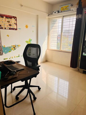 Master Bedroom in 2 BHK Apartment at Saakaar Silvana Apartment, Kharadi – for Rent