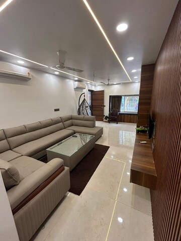 Kitchen in 2 BHK Apartment at Janakpuri – for Rent