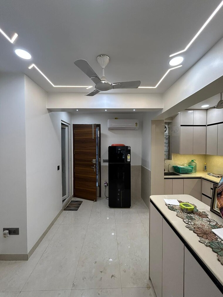 Kitchen, janakpuri 2 Bedroom 1000 Sq.Ft. Apartment In Janakpuri Delhi 9630358