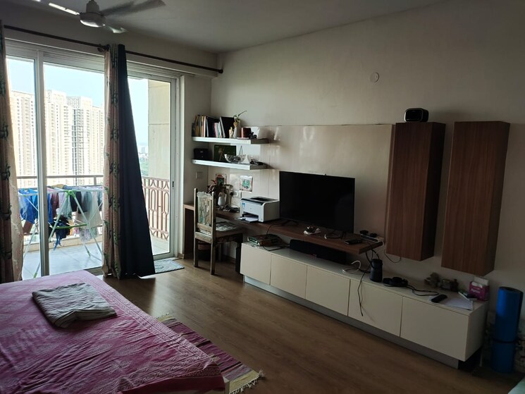 Bedroom, dlf-the-summit 4 Bedroom 3400 Sq.Ft. Apartment In Dlf Phase V Gurgaon 9630149