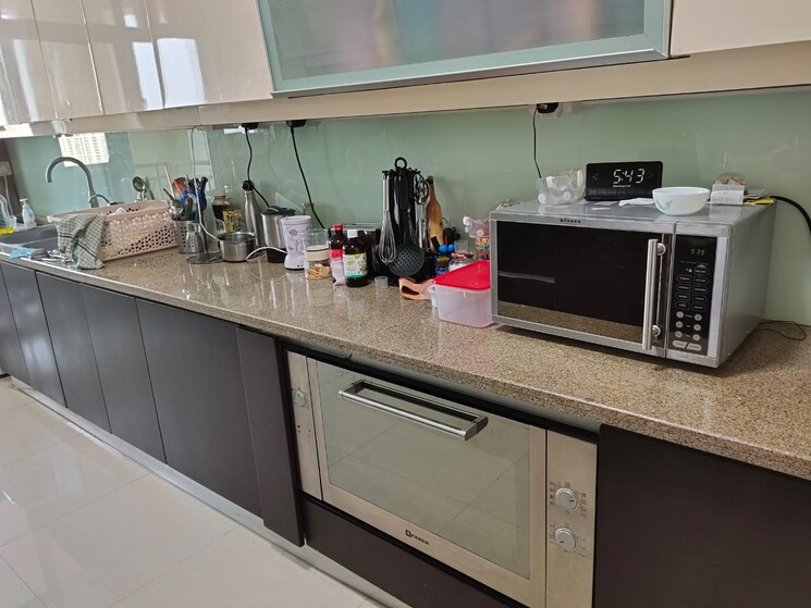 Kitchen, dlf-the-summit 4 Bedroom 3400 Sq.Ft. Apartment In Dlf Phase V Gurgaon 9630149