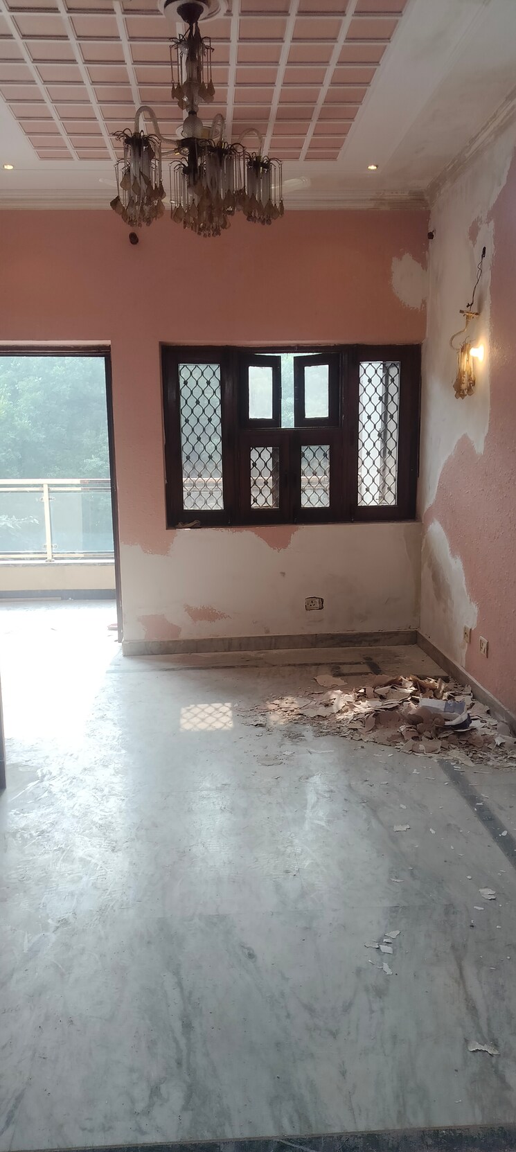 Room, janakpuri 3 Bedroom 150 Sq.Yd. Apartment In Janakpuri Delhi 9630427