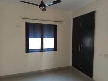 Room in 3 BHK Apartment at RPS Savana, Sector 88 – for Rent