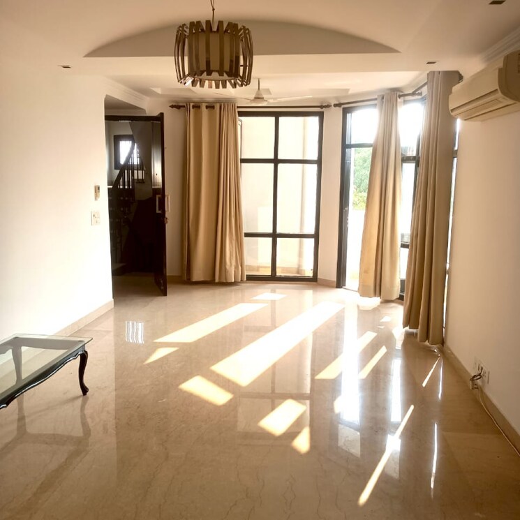 Bedroom, jangpura 3 Bedroom 1800 Sq.Ft. Independent House In Jangpura Delhi 9630443