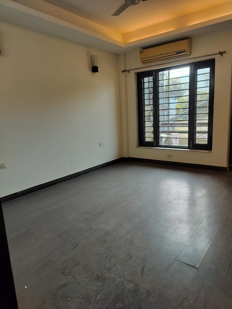 Room, signature-global-the-millennia 2 Bedroom 644 Sq.Ft. Apartment In Sector 37d Gurgaon 9630453