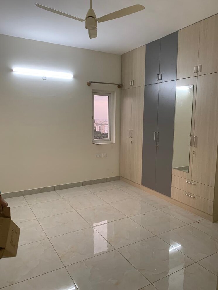 Room, prestige-park-square 3.5 Bedroom 1771 Sq.Ft. Apartment In Bannerghatta Road Bangalore 9630454