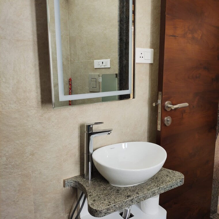 Attached Bathroom, vedant-chs-santacruz 2 Bedroom 680 Sq.Ft. Apartment In Goi Staff Colony Mumbai 9630470