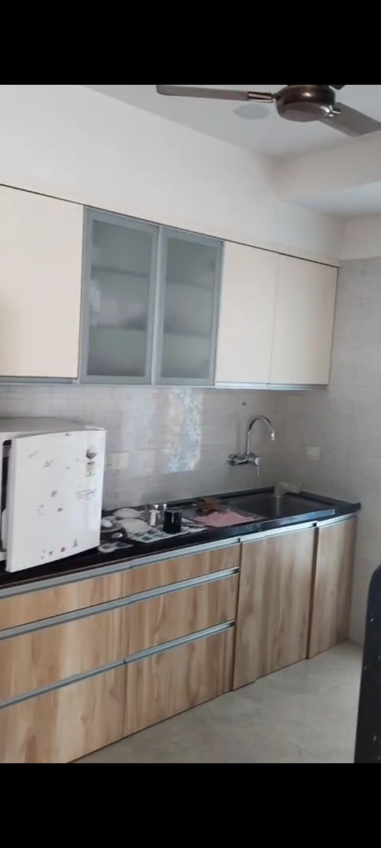 Kitchen, hiranandani-estate 3 Bedroom 1350 Sq.Ft. Apartment In Ghodbunder Road Thane 9630465