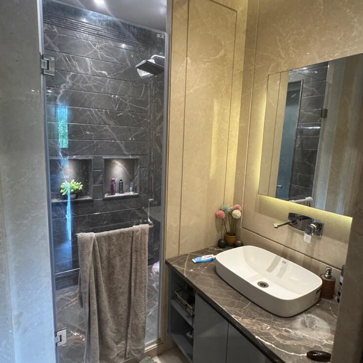 Attached Bathroom, jangpura 3 Bedroom 1800 Sq.Ft. Independent House In Jangpura Delhi 9630484