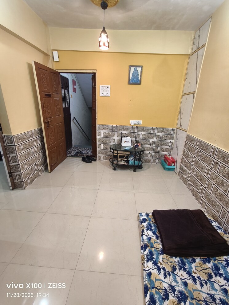 Living Room, ashirwad-building 1 RK 400 Sq.Ft. Apartment In Kalwa Thane 9630486