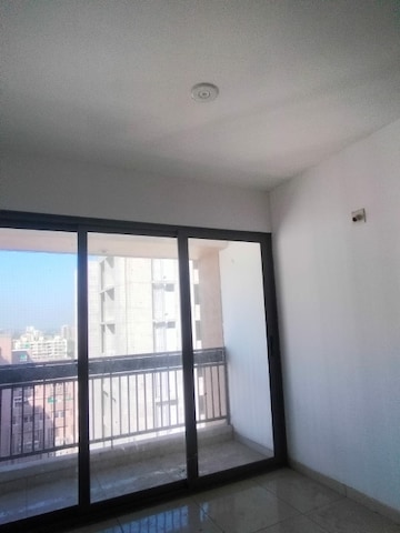 Room in 3 BHK Apartment at Chandkheda – for Rent