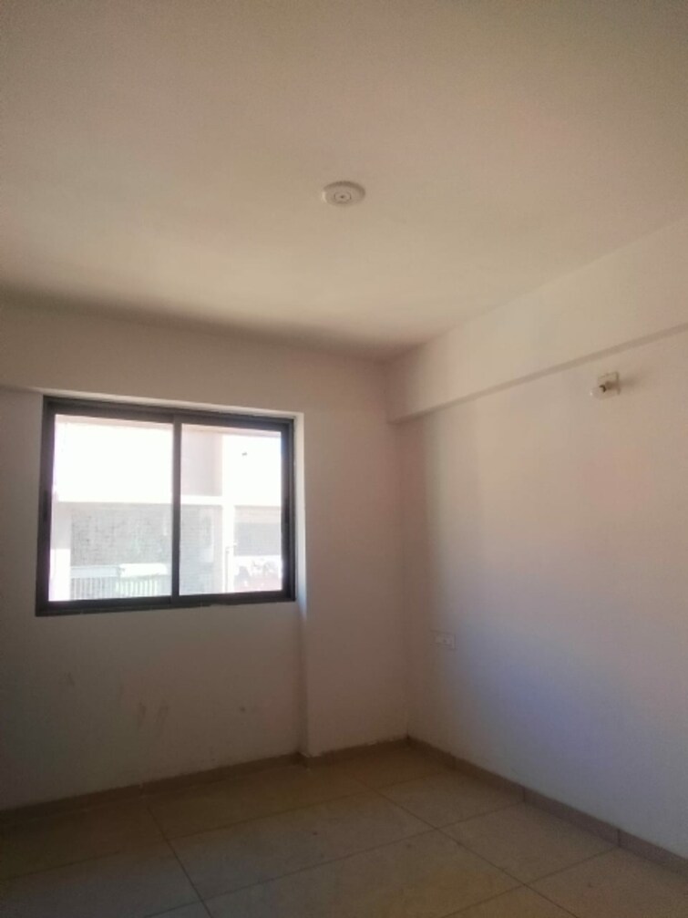 Cover Image, chandkheda 3 Bedroom 1400 Sq.Ft. Apartment In Chandkheda Ahmedabad 9630503