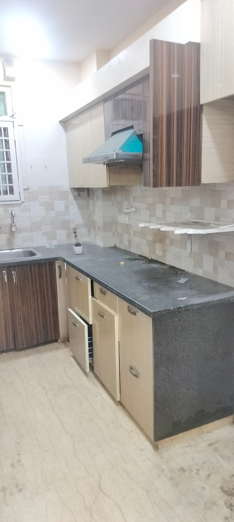 Kitchen, janakpuri 2 Bedroom 900 Sq.Ft. Builder Floor In Janakpuri Delhi 9630589
