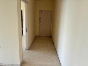 Room in 2 BHK Apartment at Kalpataru Hills, Manpada – for Sale