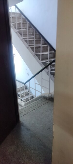 Staircase in 2 BHK Apartment at Janakpuri – for Rent