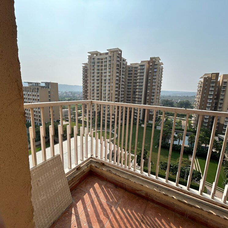 Balcony, eldeco-accolade 3 Bedroom 2122 Sq.Ft. Apartment In Sohna Sector 2 Gurgaon 9630756